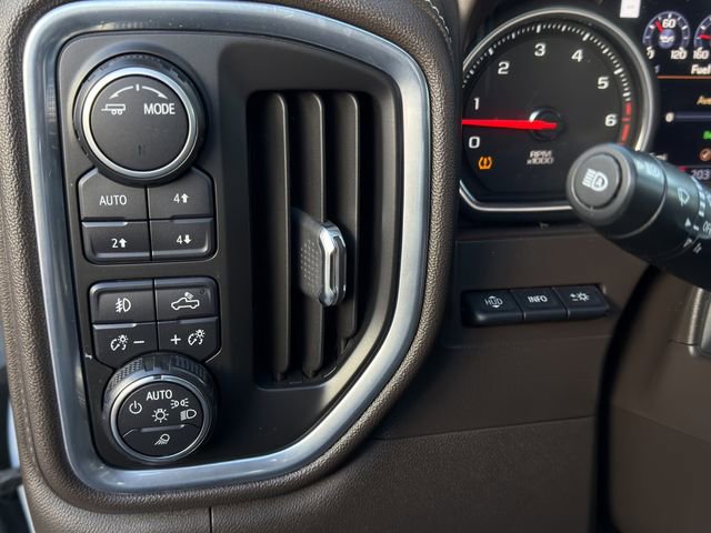 Used 2020 Chevrolet Silverado 2500 LTZ w/ Technology Package image 22