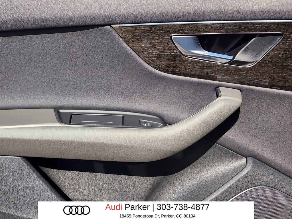 Used 2025 Audi Q7 3.0T Premium AWD/4WD image 10