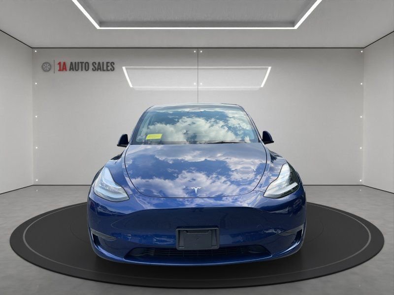 Used 2023 Tesla Model Y Long Range image 8