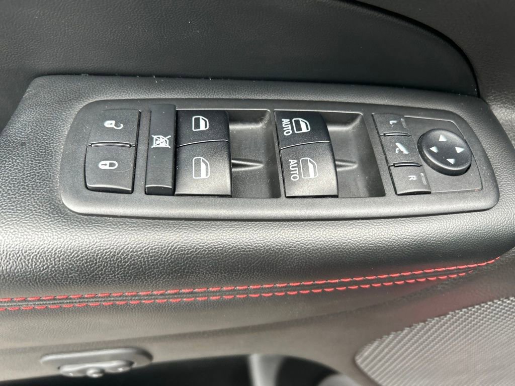 Used 2019 Jeep Grand Cherokee Trailhawk w/ Trailhawk Luxury Group image 22