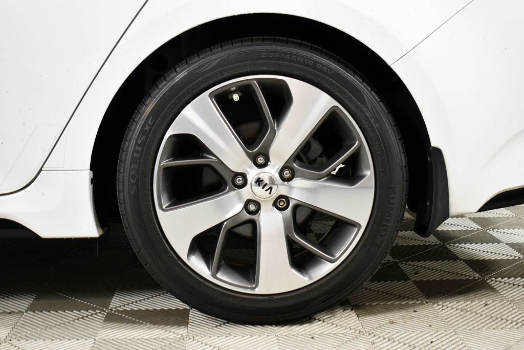 Used 2020 Kia Optima S image 19