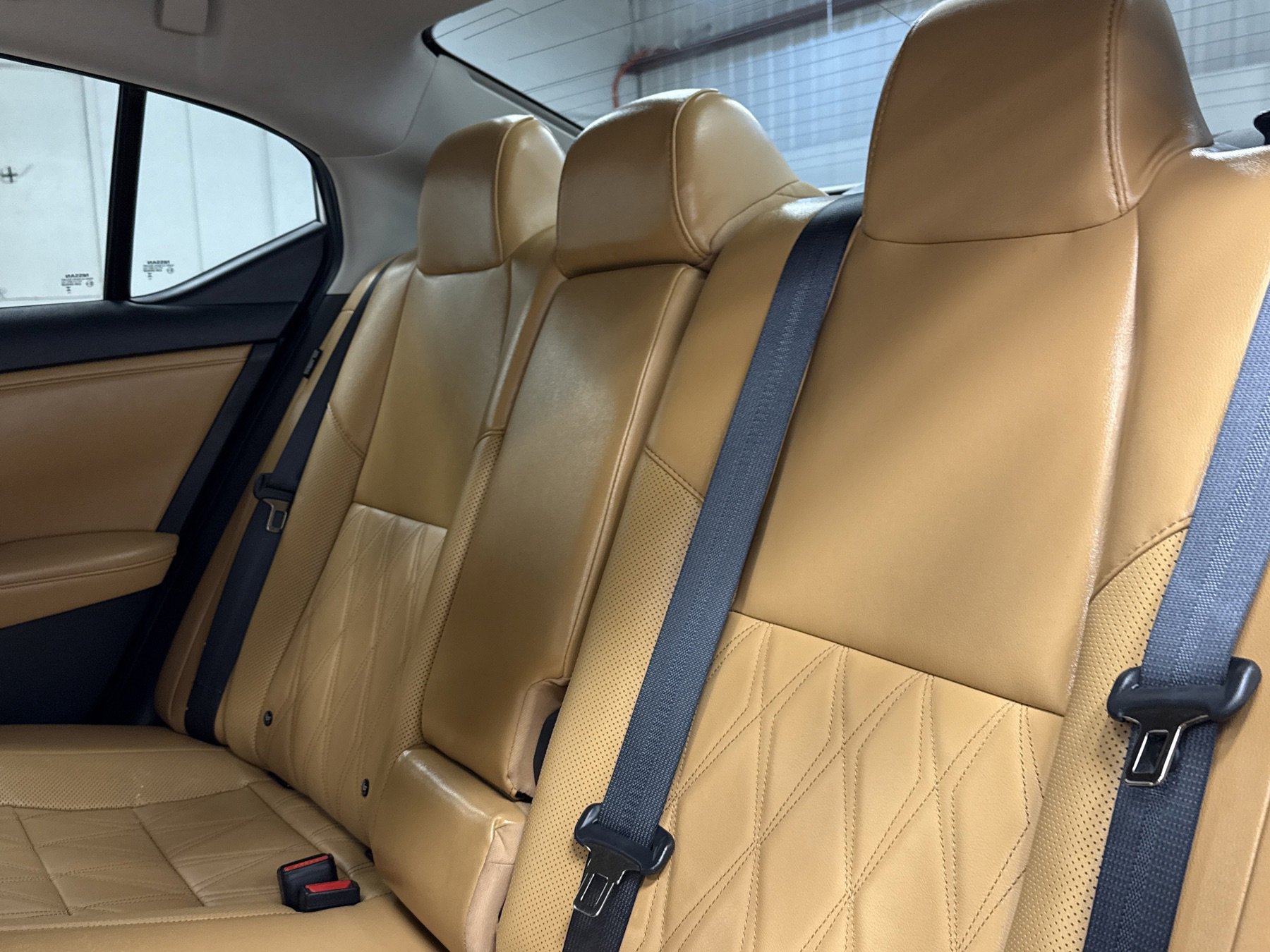 Used 2024 Nissan Sentra SV w/ SV Premium Package image 17