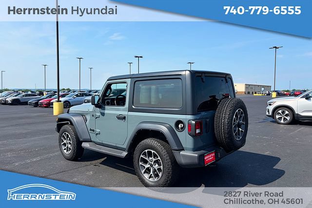Used 2024 Jeep Wrangler Sport AWD/4WD image 5