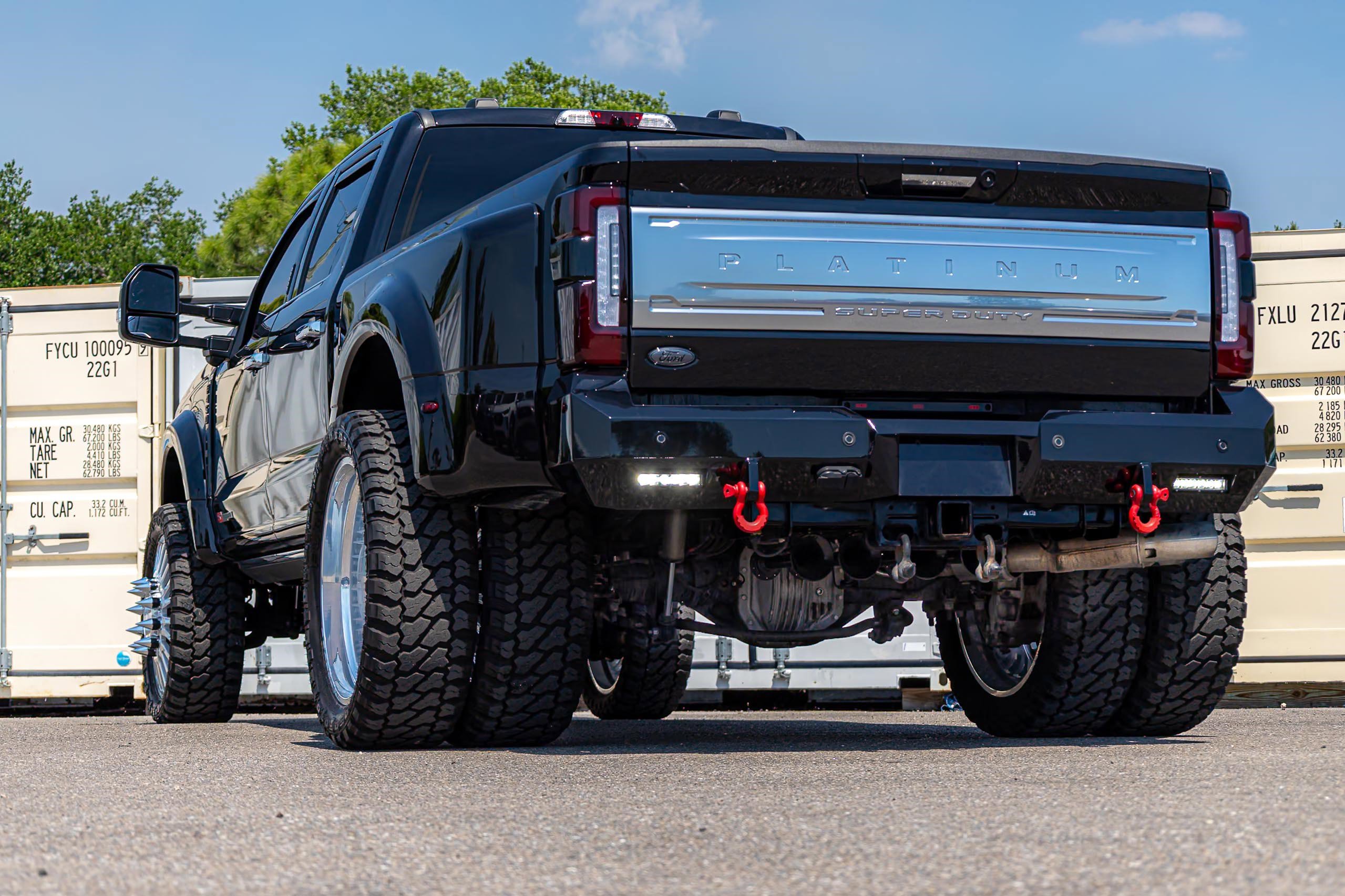 Used 2023 Ford F450 Platinum AWD/4WD image 5