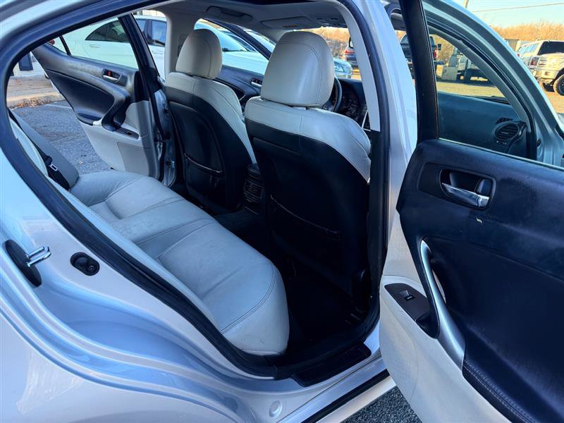 Used 2009 Lexus IS 250 image 16