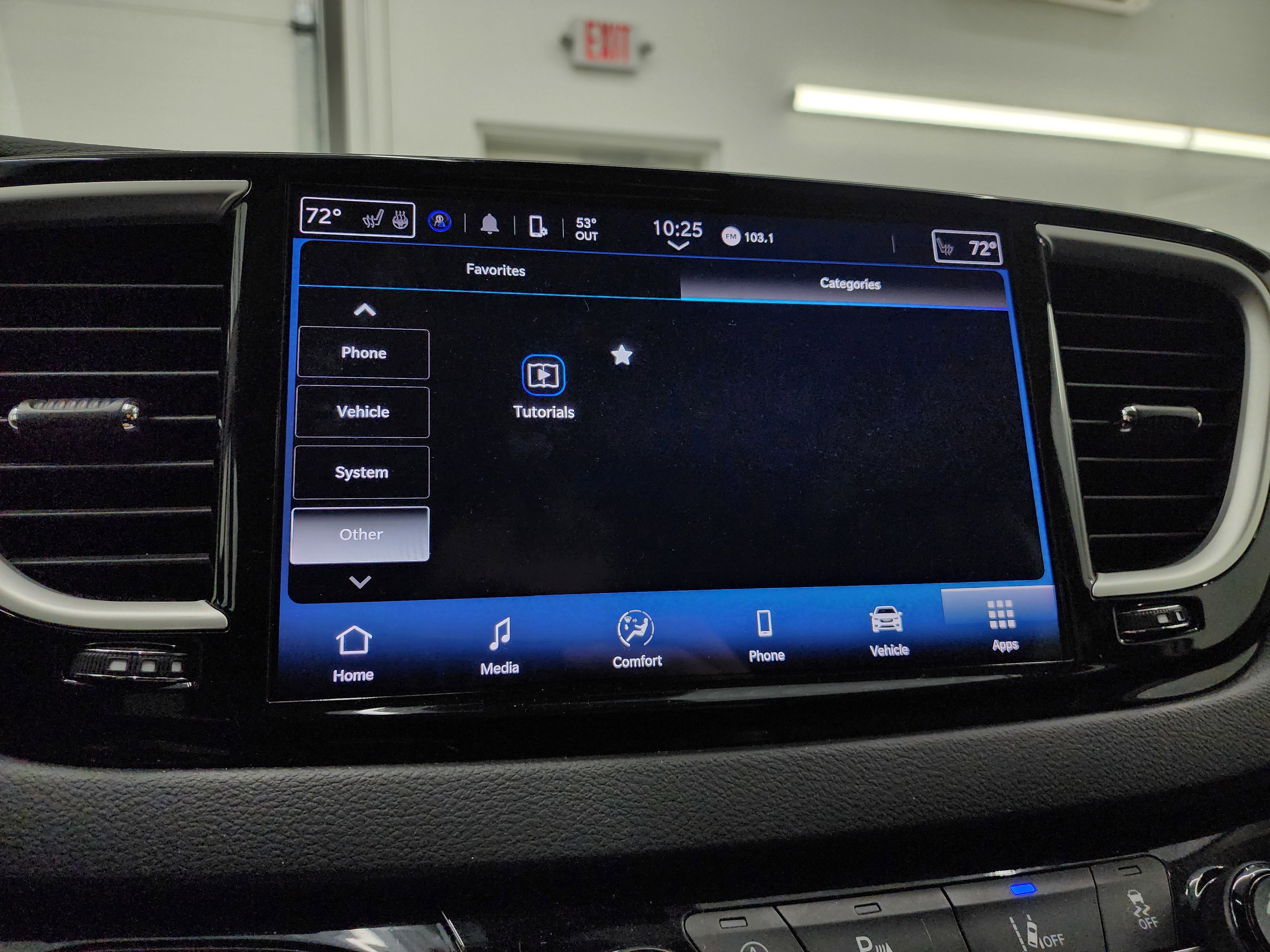 Used 2024 Chrysler Pacifica Touring-L image 60