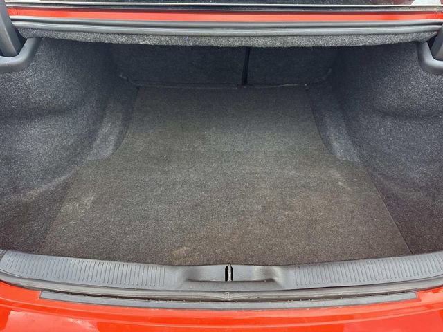 Used 2018 Dodge Charger R/T RWD image 9