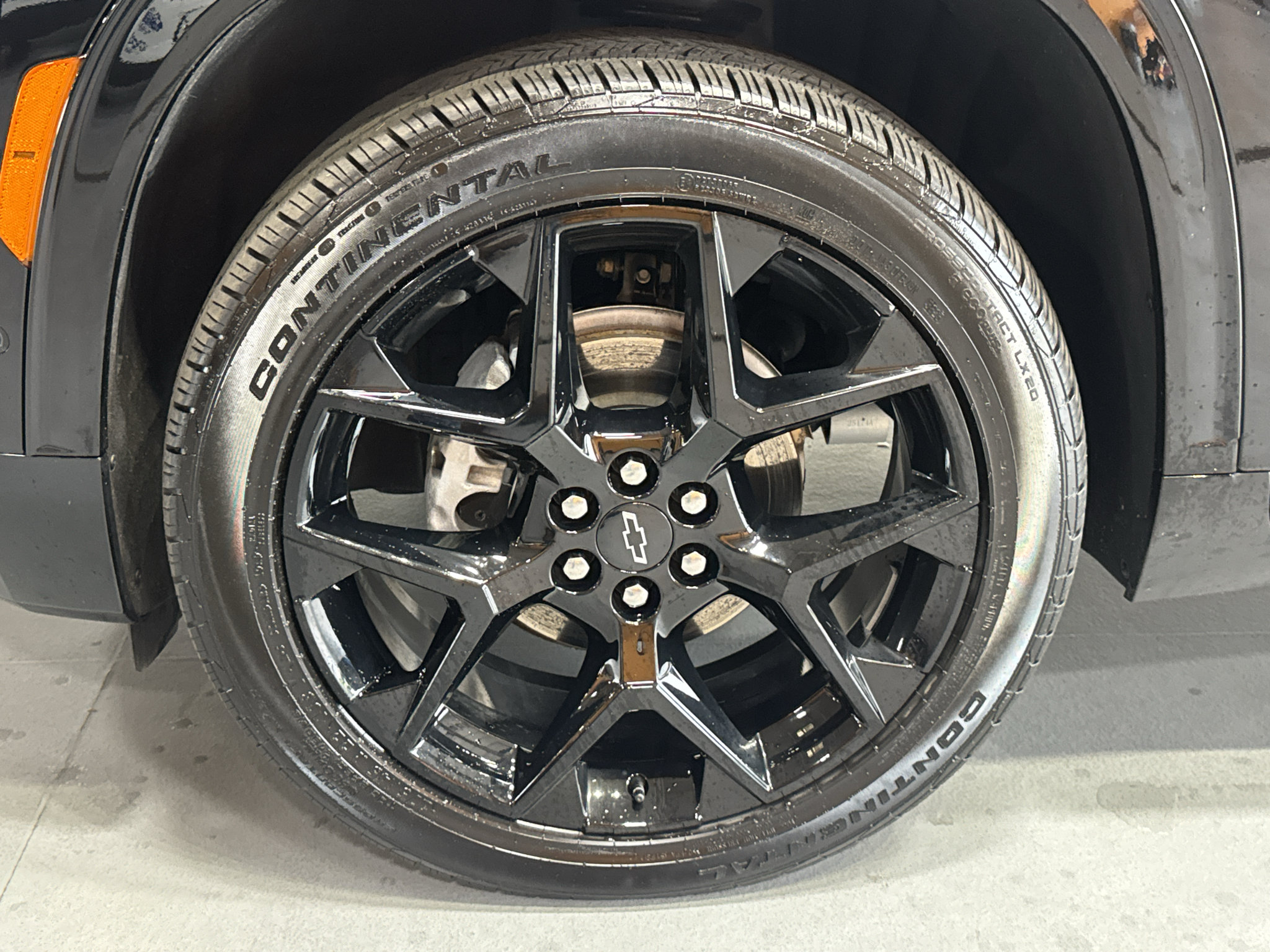 Used 2026 Chevrolet Traverse RS w/ LPO, Floor Liner Package AWD/4WD image 10