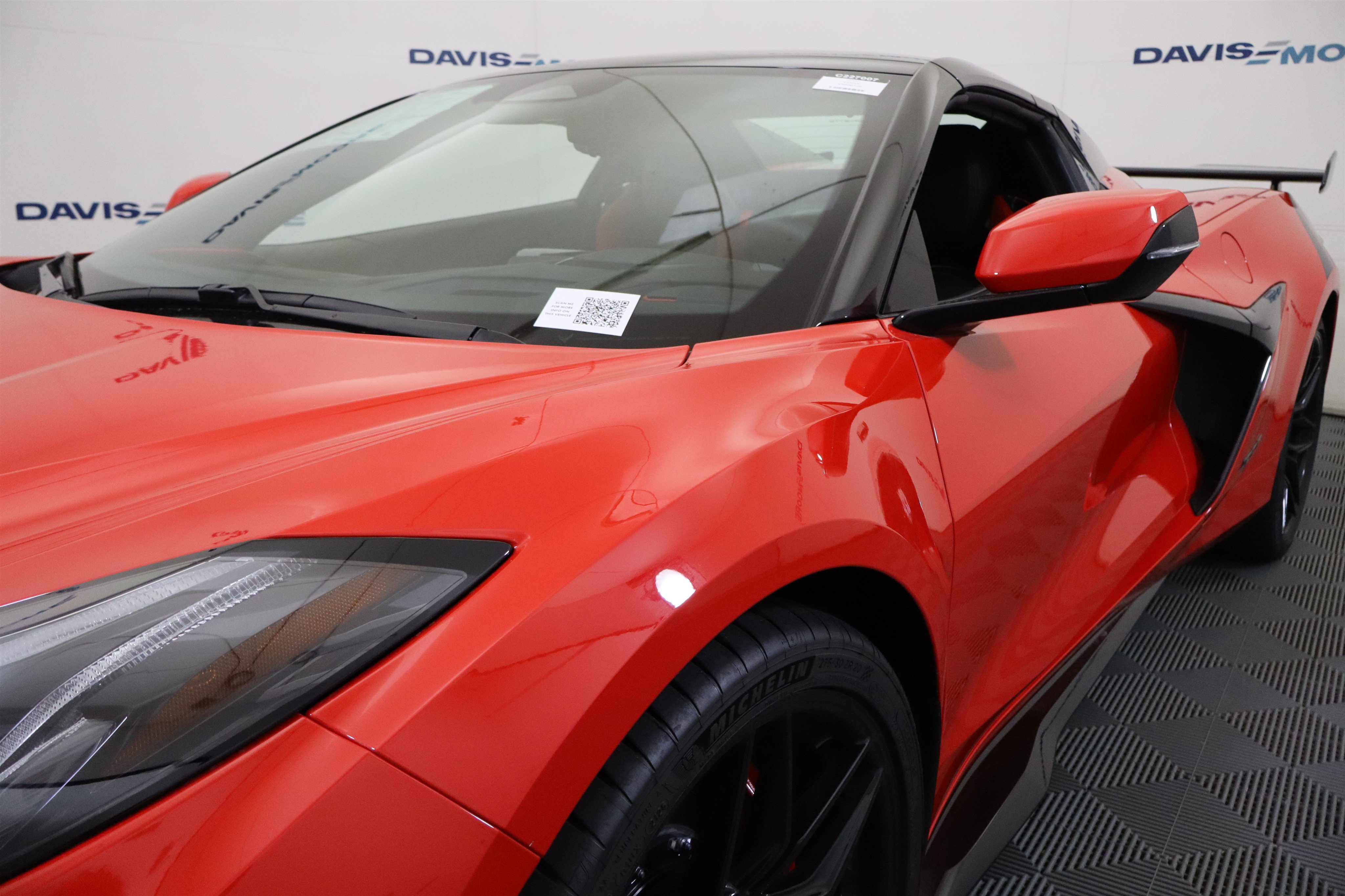 New 2027 Chevrolet Corvette Z06 w/ Stealth Interior Trim Package RWD image 14