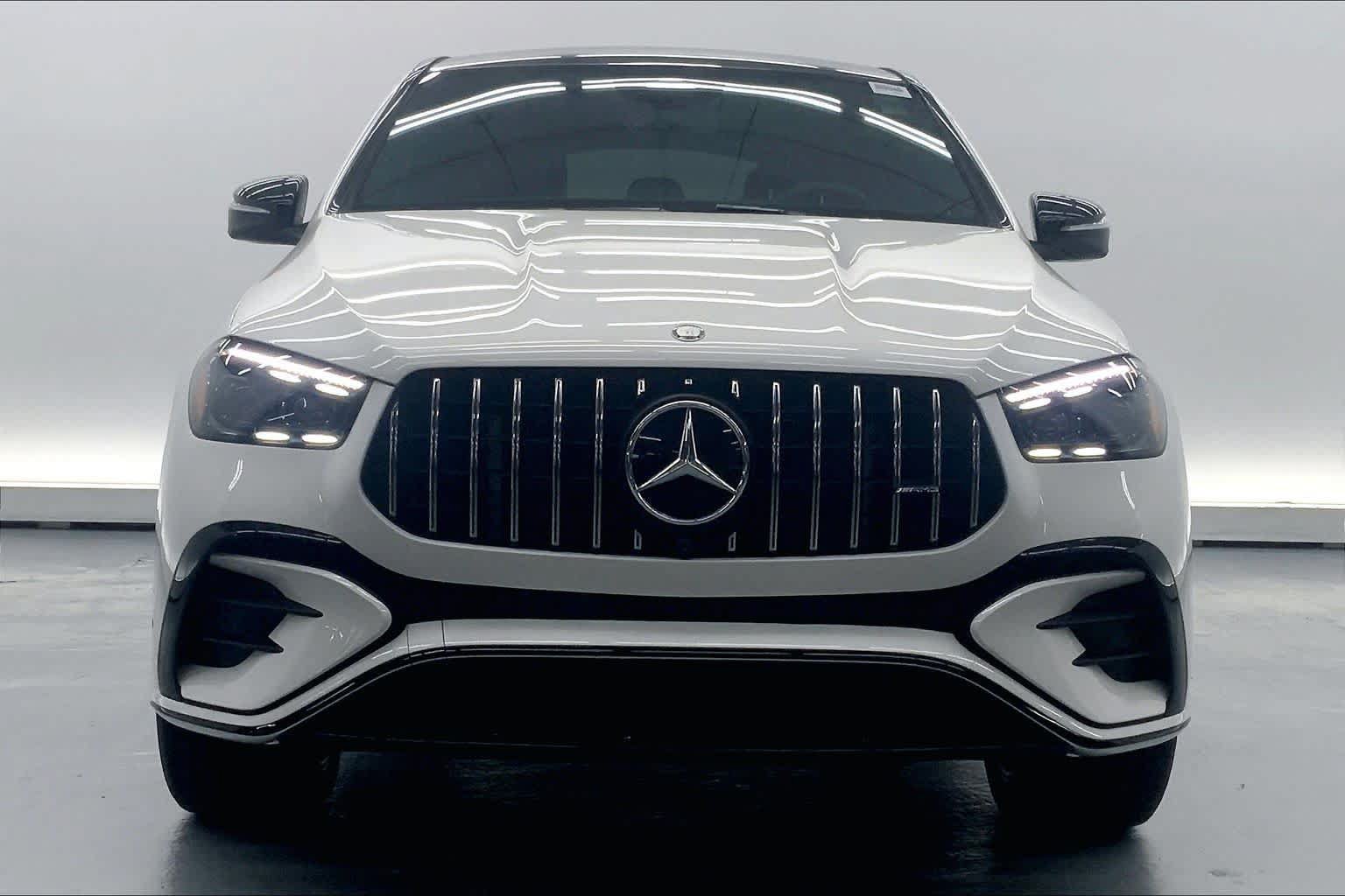 New 2026 Mercedes-Benz GLE 53 AMG 4MATIC Coupe image 4