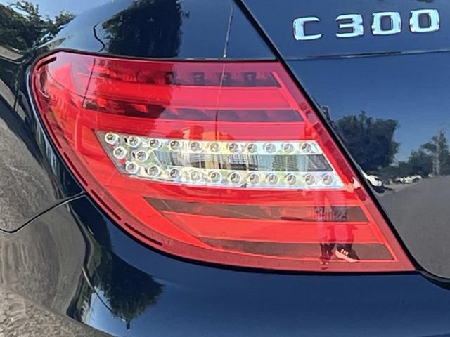 Used 2012 Mercedes-Benz C 300 4MATIC Sedan image 10