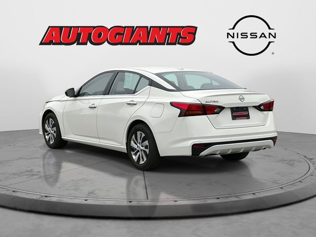 Certified 2025 Nissan Altima 2.5 S image 5