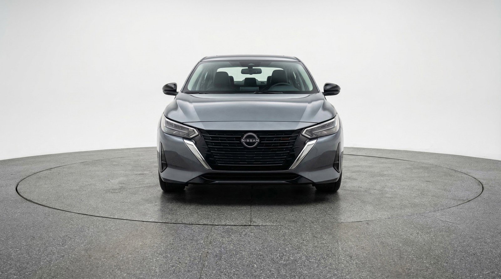 Used 2025 Nissan Sentra SV image 2