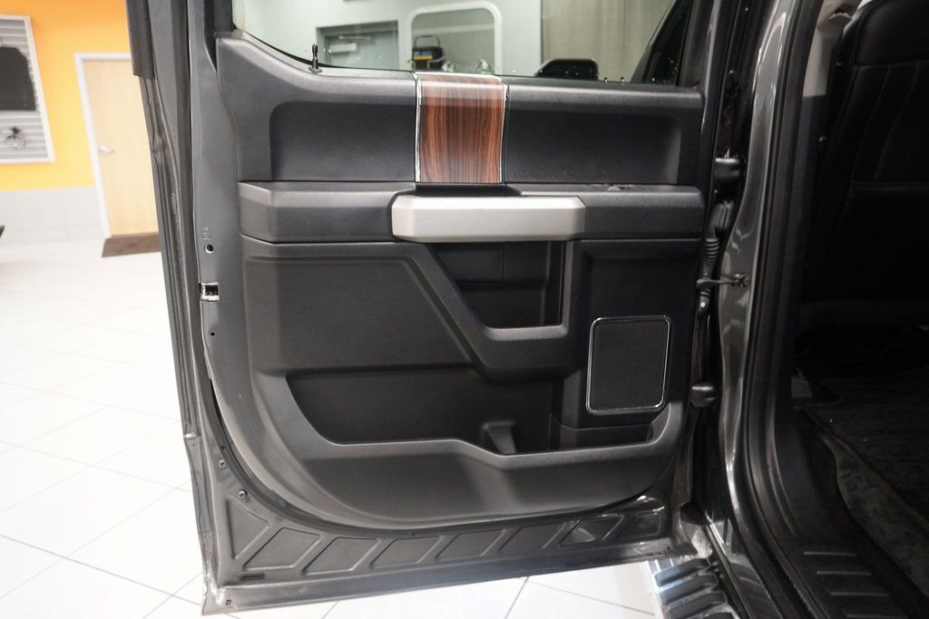 Used 2017 Ford F150 Lariat image 24