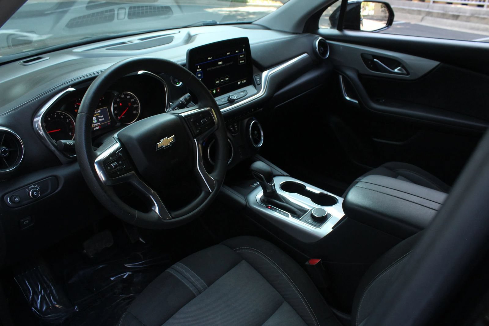 Used 2023 Chevrolet Blazer LT w/ Convenience Package FWD image 13