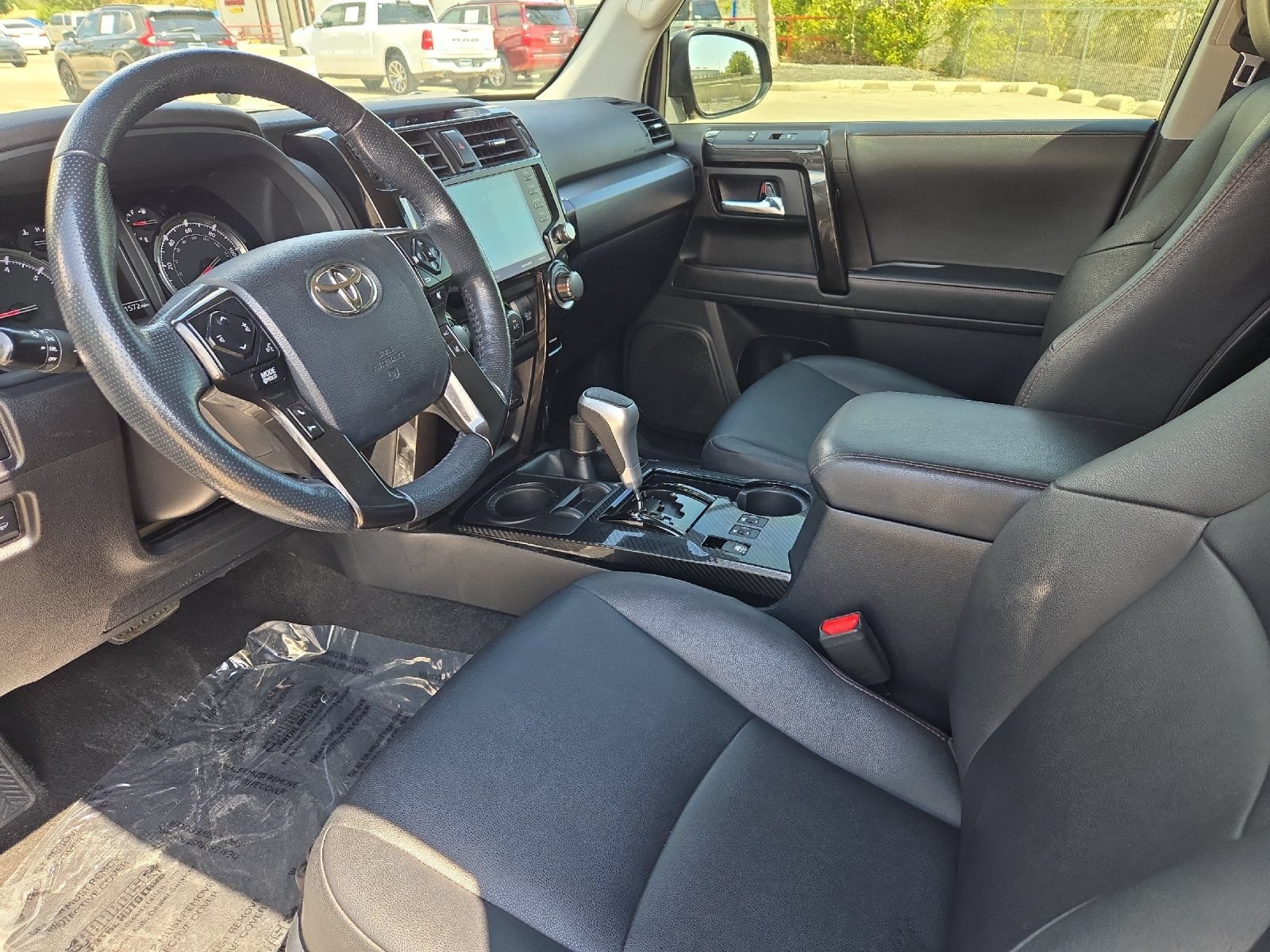 Used 2023 Toyota 4Runner TRD Off-Road Premium AWD/4WD image 9