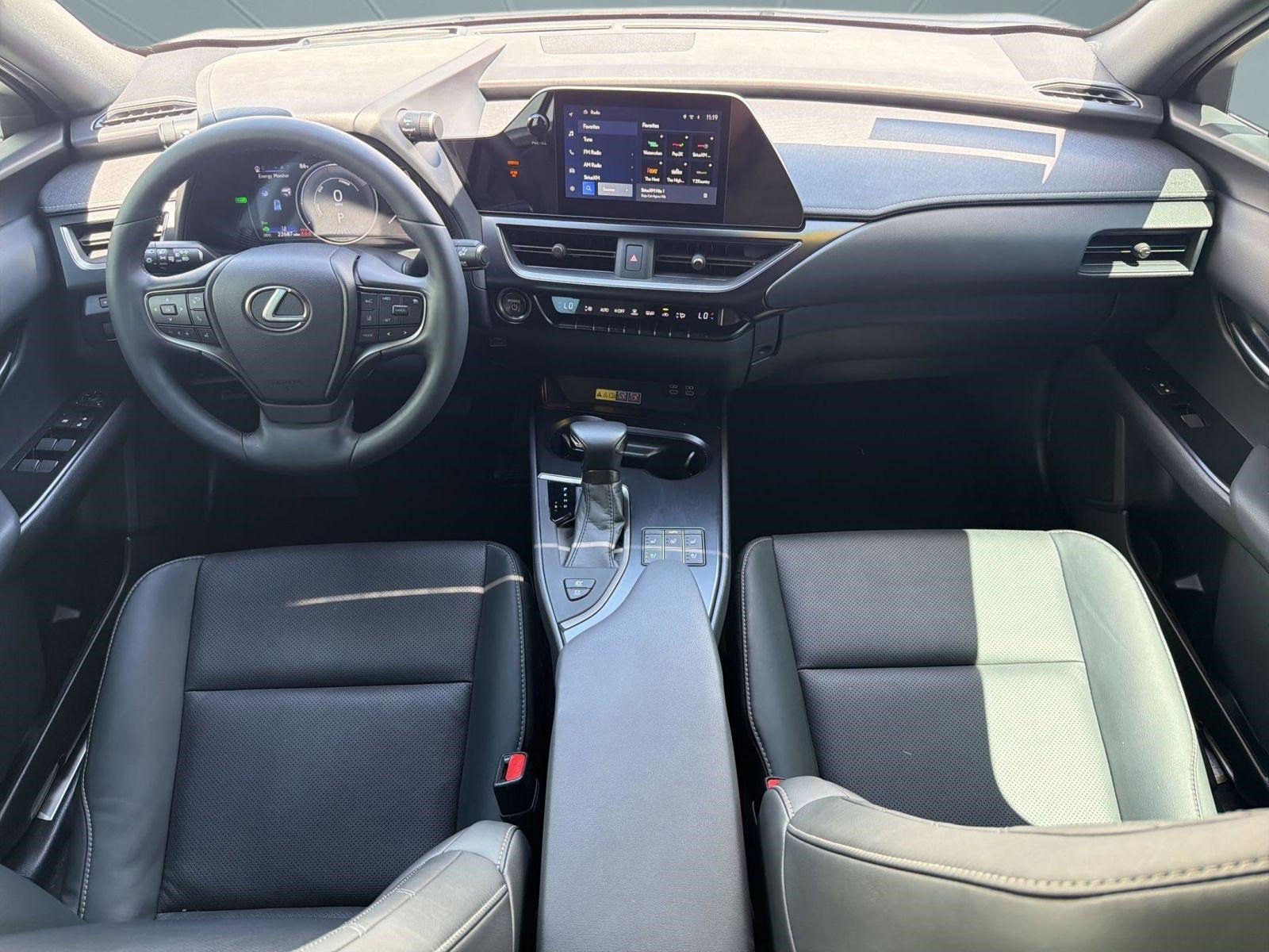Used 2024 Lexus UX 250h F Sport FWD image 16