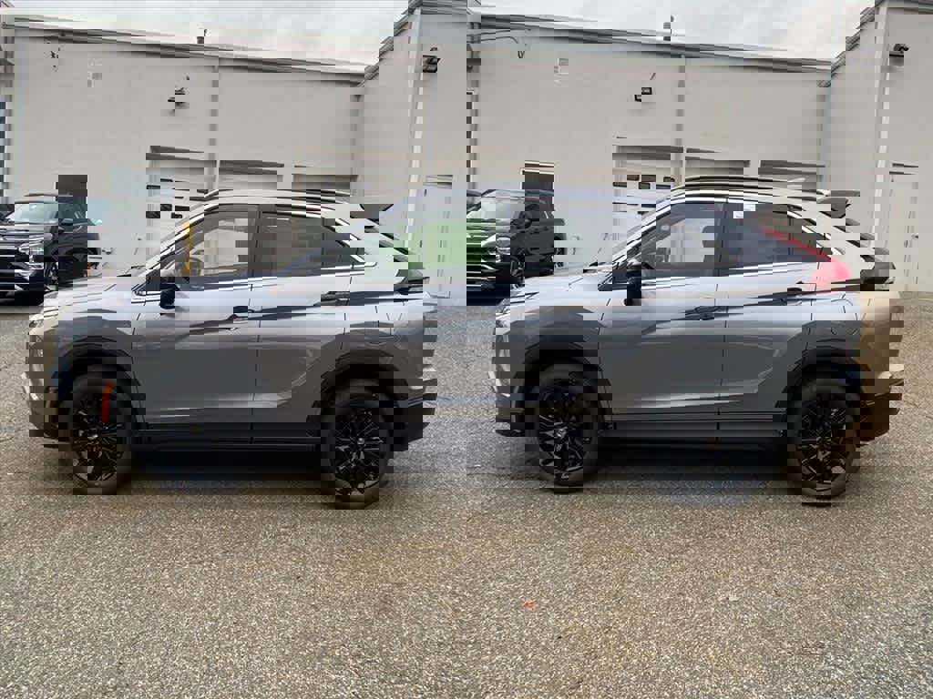 New 2026 Mitsubishi Eclipse Cross Black Edition image 2