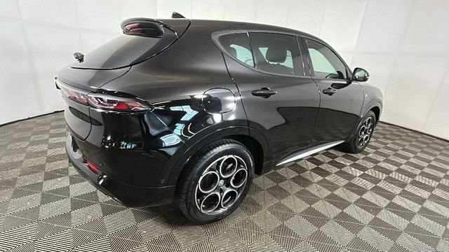 Used 2024 Alfa Romeo Tonale Ti w/ Active Assist Package AWD/4WD video 3