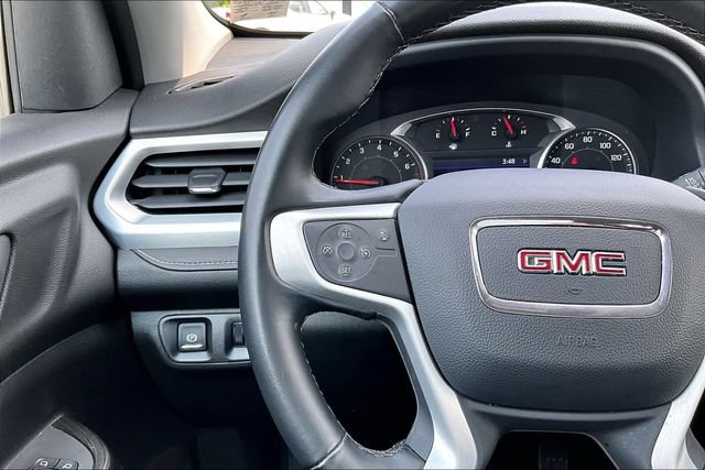 Used 2023 GMC Acadia SLT AWD/4WD image 11