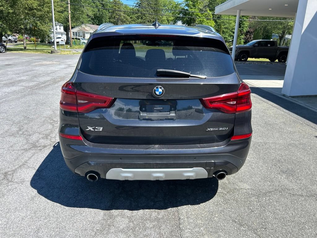Used 2018 BMW X3 xDrive30i w/ Convenience Package AWD/4WD image 4
