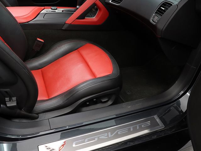 Used 2017 Chevrolet Corvette Z06 w/ Z07 Performance Package image 30