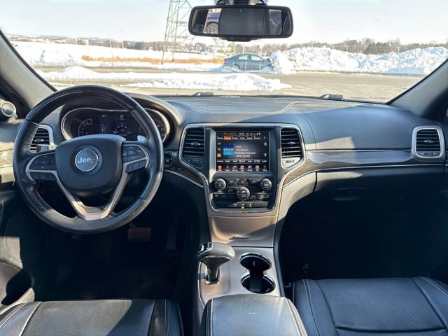 Used 2015 Jeep Grand Cherokee Overland image 14
