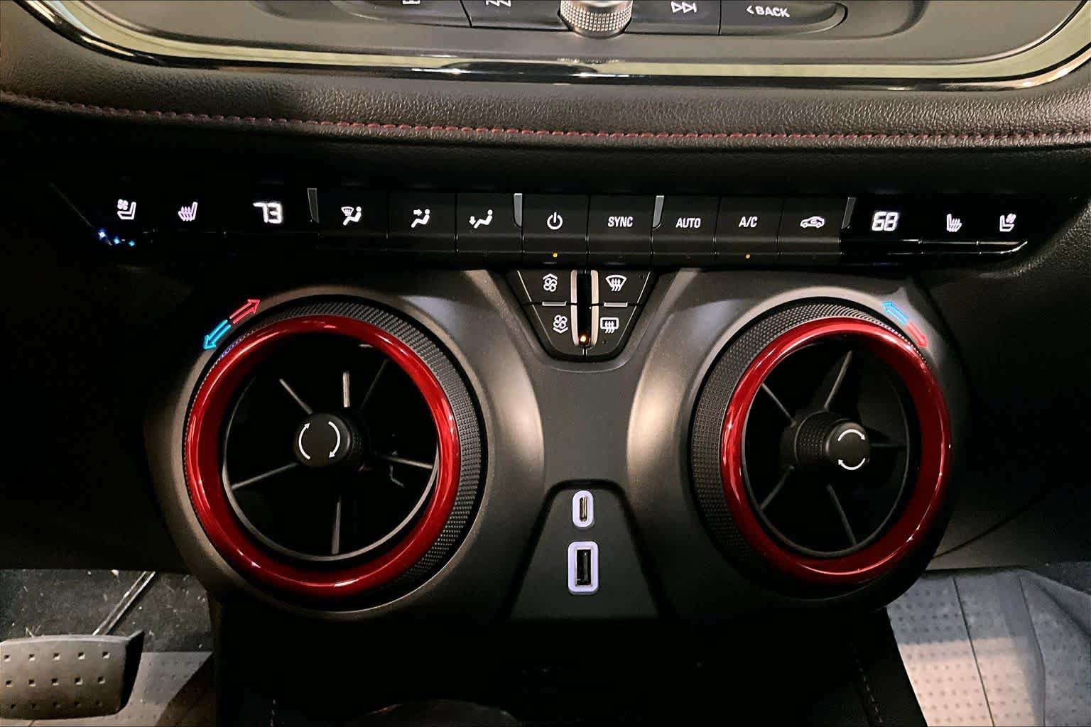 Used 2021 Chevrolet Blazer RS w/ Enhanced Convenience Package FWD image 28