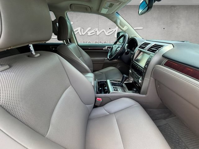 Used 2019 Lexus GX 460 Premium AWD/4WD image 30
