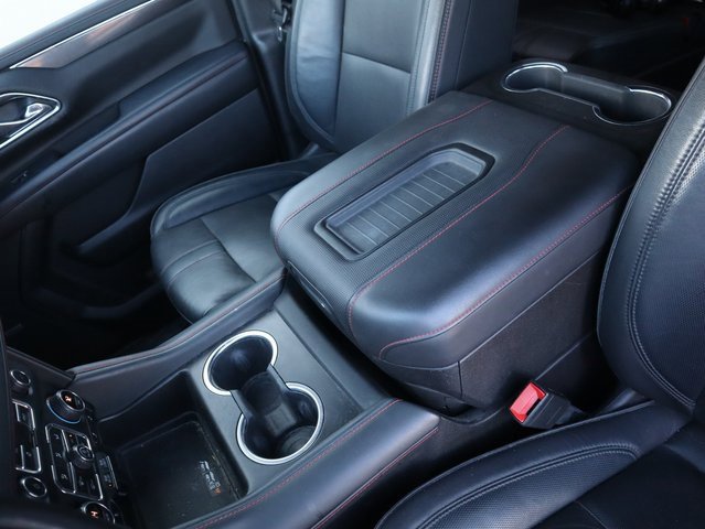 Used 2021 Chevrolet Suburban RST w/ Luxury Package image 27