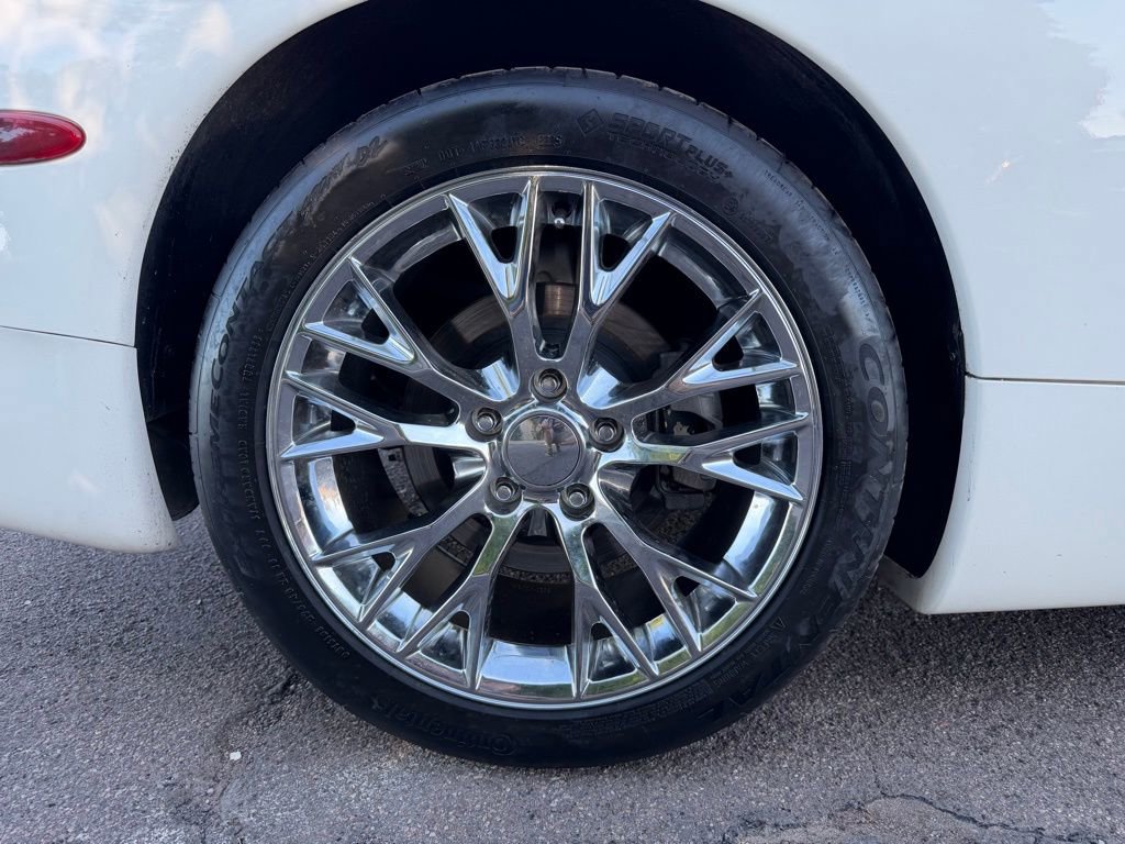 Used 2003 Chevrolet Corvette Coupe w/ Preferred Equipment Group image 11