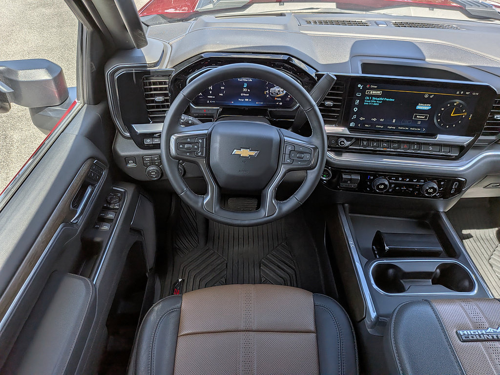 Certified 2026 Chevrolet Silverado 2500 High Country w/ Technology Package AWD/4WD image 15