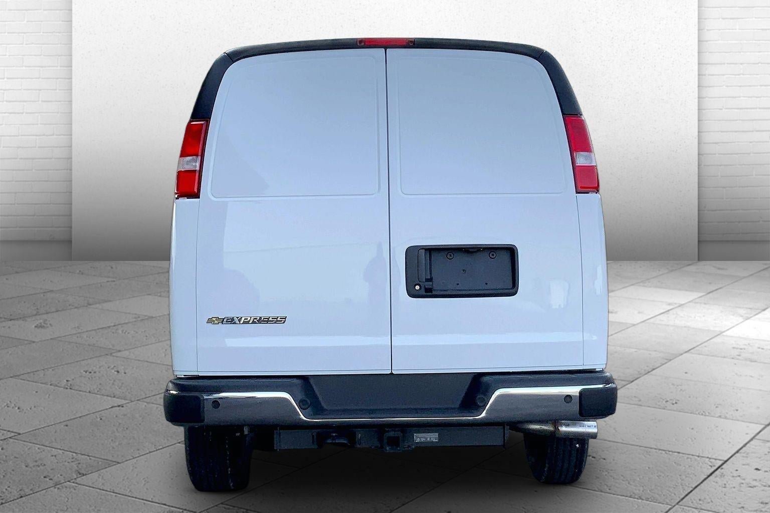 New 2026 Chevrolet Express 2500 w/ Enhanced Convenience Package RWD image 4