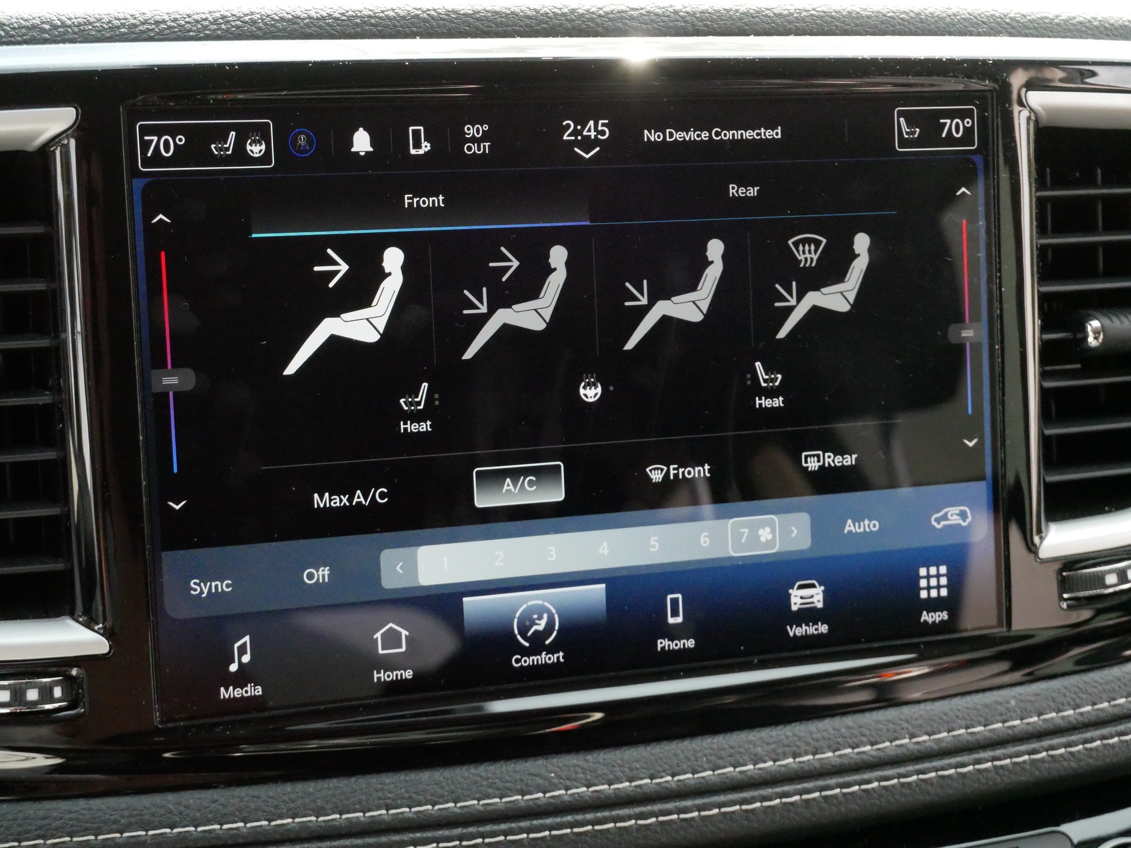 Used 2023 Chrysler Pacifica Touring-L FWD image 22