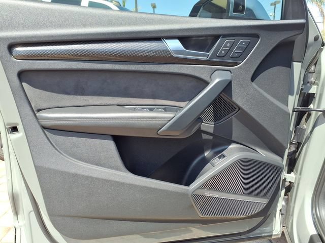 Used 2019 Audi SQ5 Premium Plus w/ Premium Plus Package AWD/4WD image 18