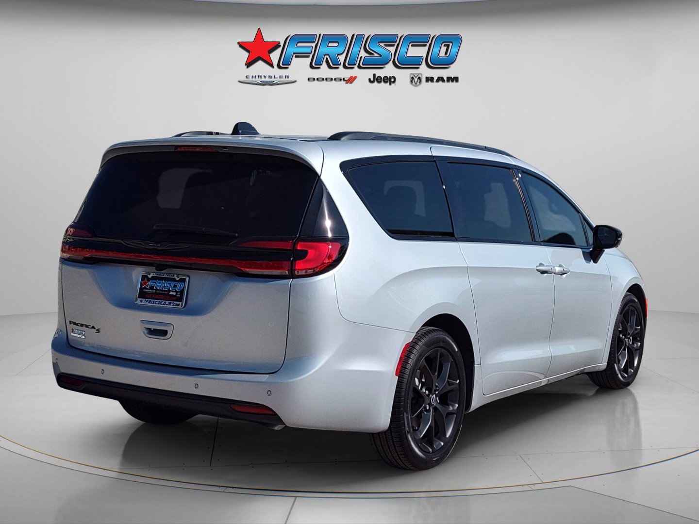 New 2026 Chrysler Pacifica Select FWD image 7