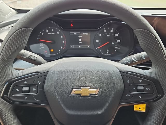New 2026 Chevrolet Trax LS w/ LS Convenience Package FWD image 12