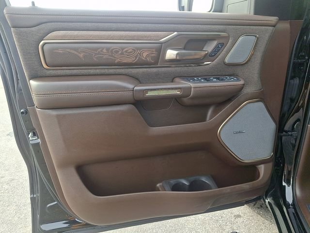 Used 2025 RAM 1500 Limited image 12