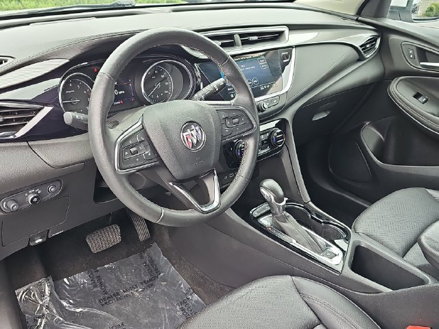 Used 2023 Buick Encore GX Essence w/ Experience Buick Package FWD image 16