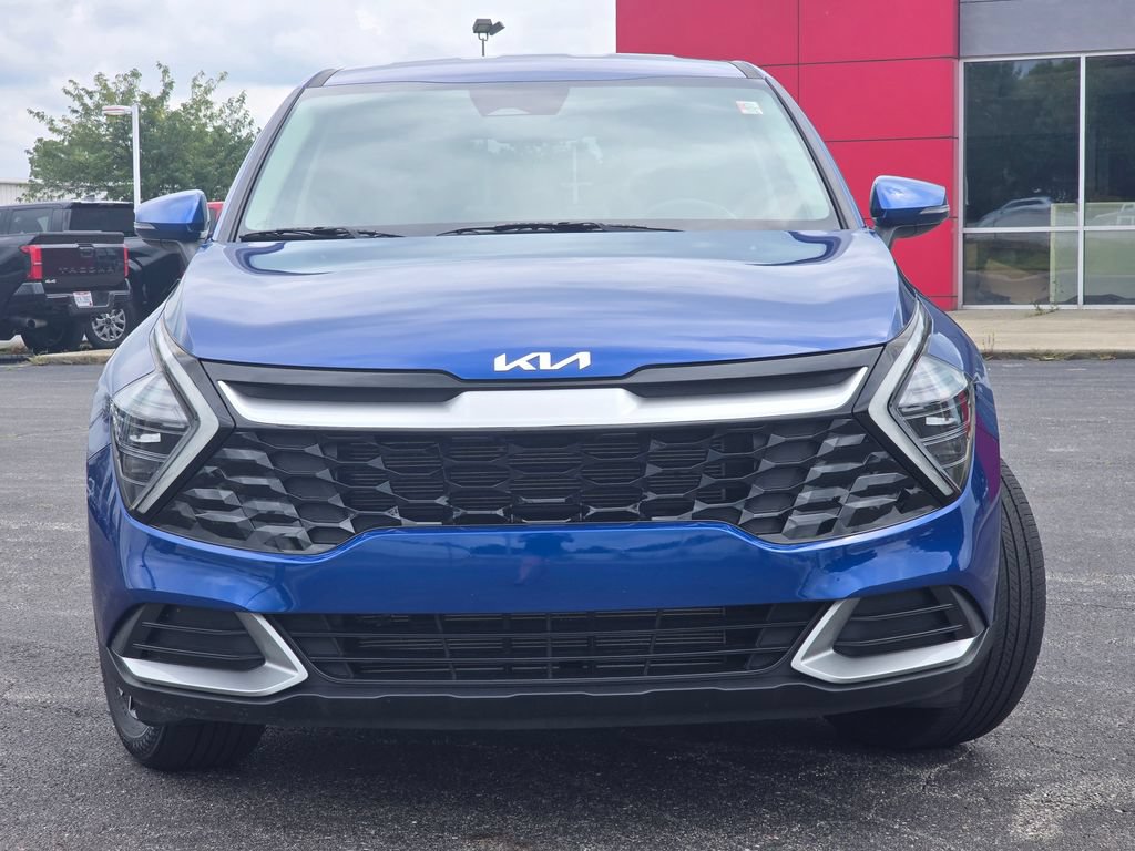 Used 2025 Kia Sportage EX FWD image 12