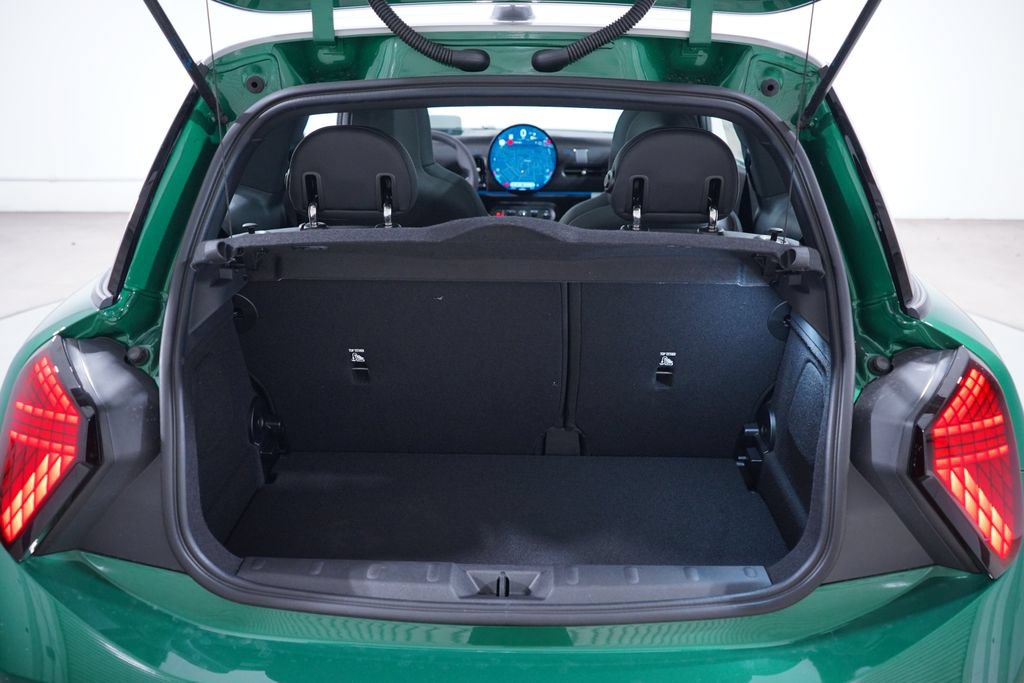 New 2026 MINI Cooper S FWD image 17