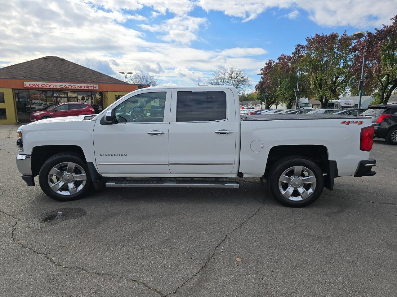 Used 2018 Chevrolet Silverado 1500 LTZ w/ Sport Package image 13