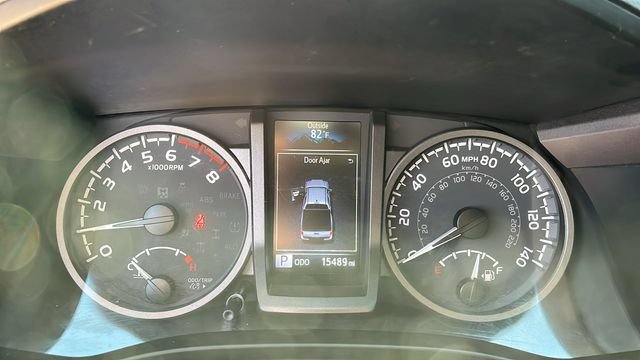 Used 2023 Toyota Tacoma TRD Sport w/ TRD Premium Sport Package AWD/4WD image 6
