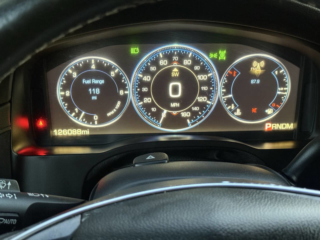 Used 2015 Cadillac Escalade Luxury image 23