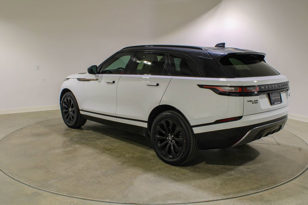 Used 2018 Land Rover Range Rover Velar R-Dynamic SE AWD/4WD image 3