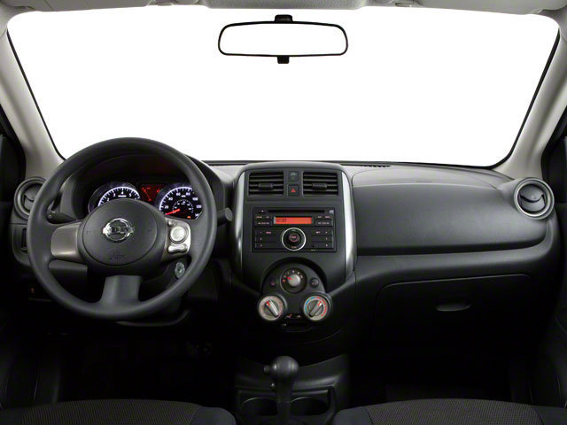Used 2013 Nissan Versa S FWD image 10