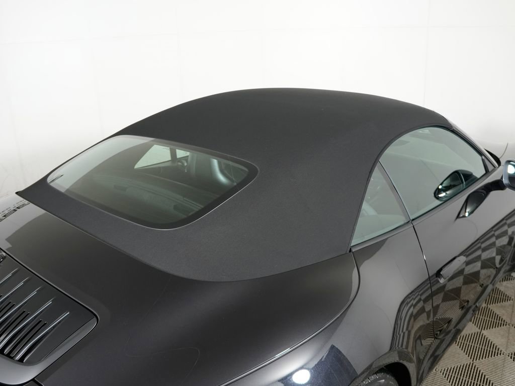 New 2026 Porsche 911 Carrera T image 16