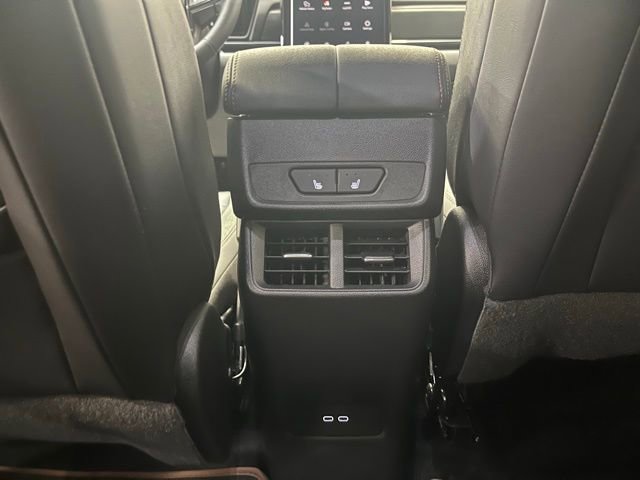 Used 2026 GMC Terrain AT4 w/ Convenience Package III image 25