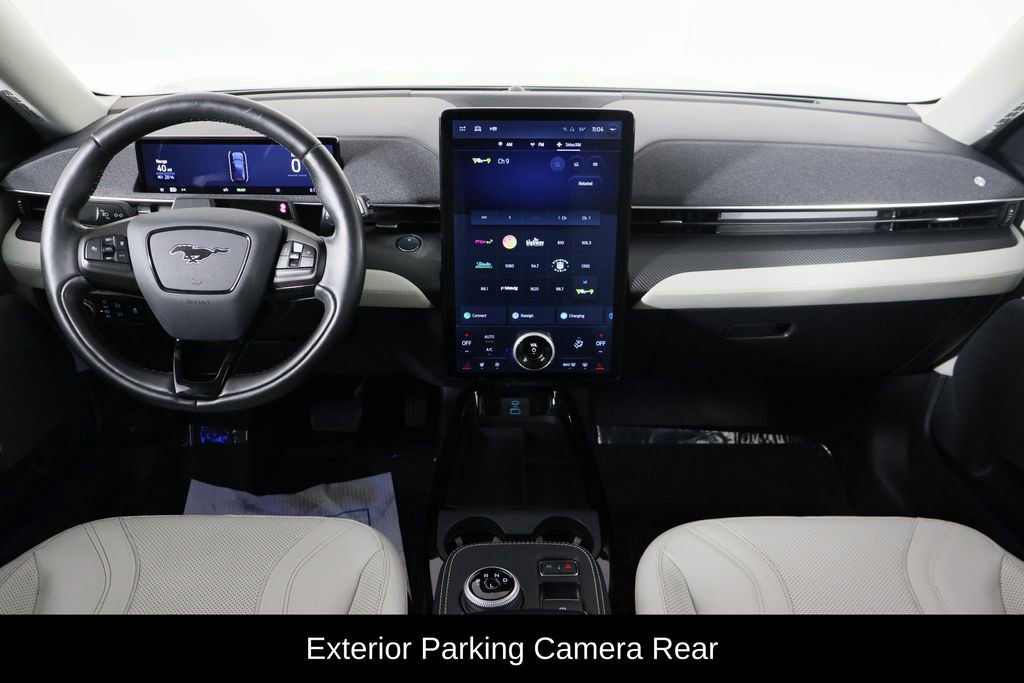 Used 2021 Ford Mustang Mach-E Premium image 14