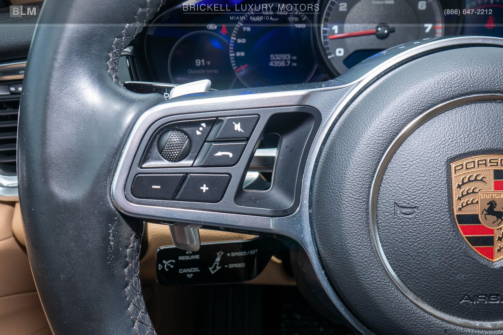 Used 2019 Porsche Panamera RWD image 29